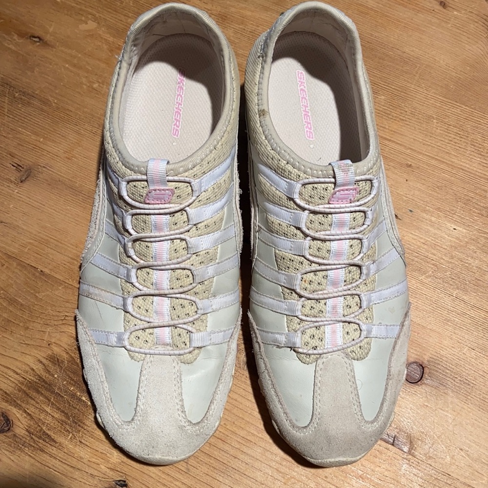 Sketchers no lace sneakers Sz 9